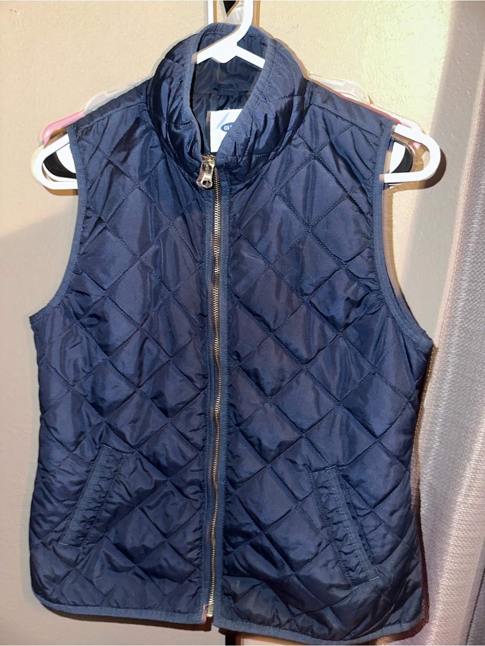 Old Navy Quilted Navy Sleeveless Puffer Vest